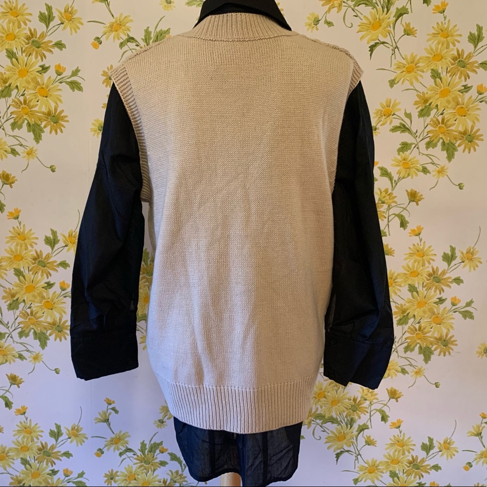 V neck long line knitted vest size M - Picture 8 of 12